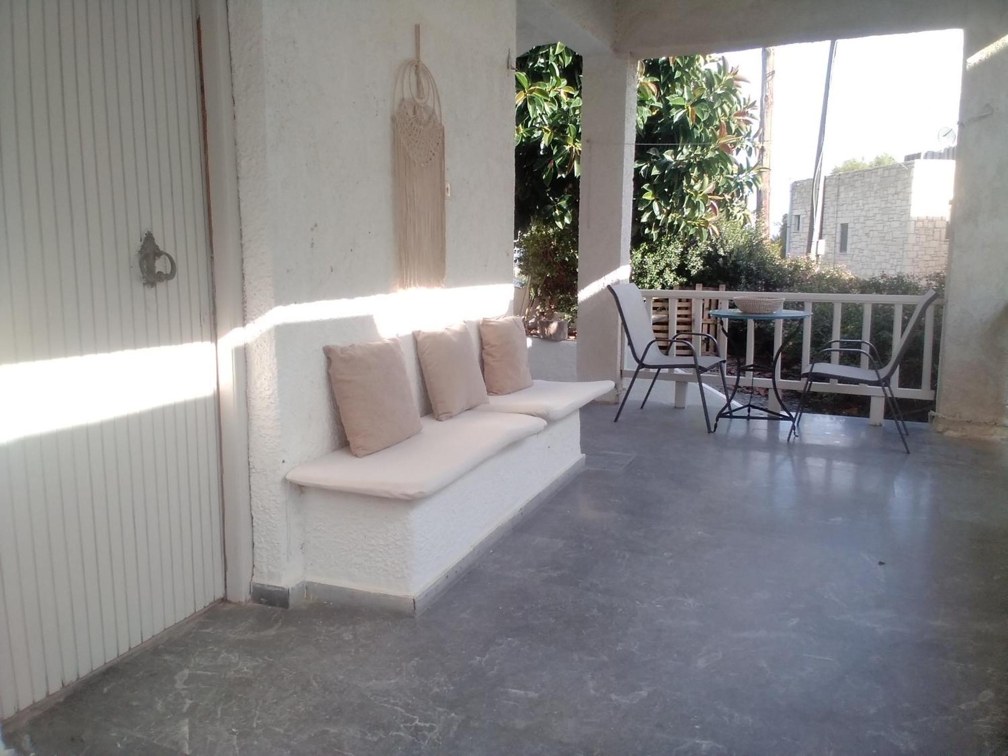 President Guest House Keratokampos Exterior foto